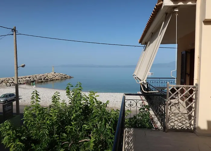Akrogiali Beach Apartments
