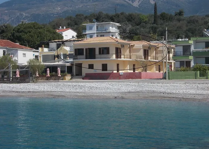 Akrogiali Beach Apartments