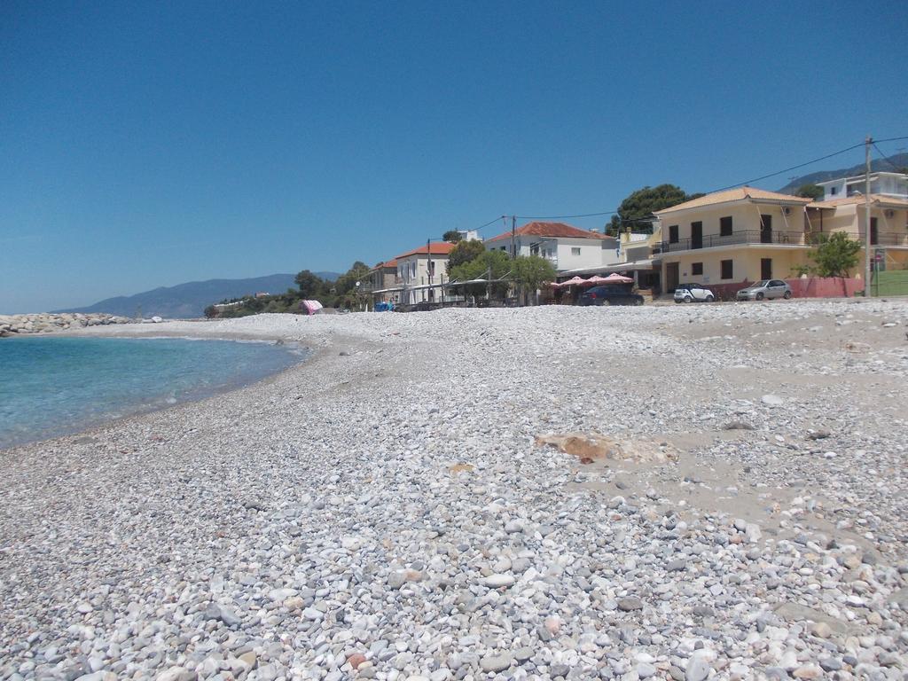 Akrogiali Beach Apartments Akrogiali