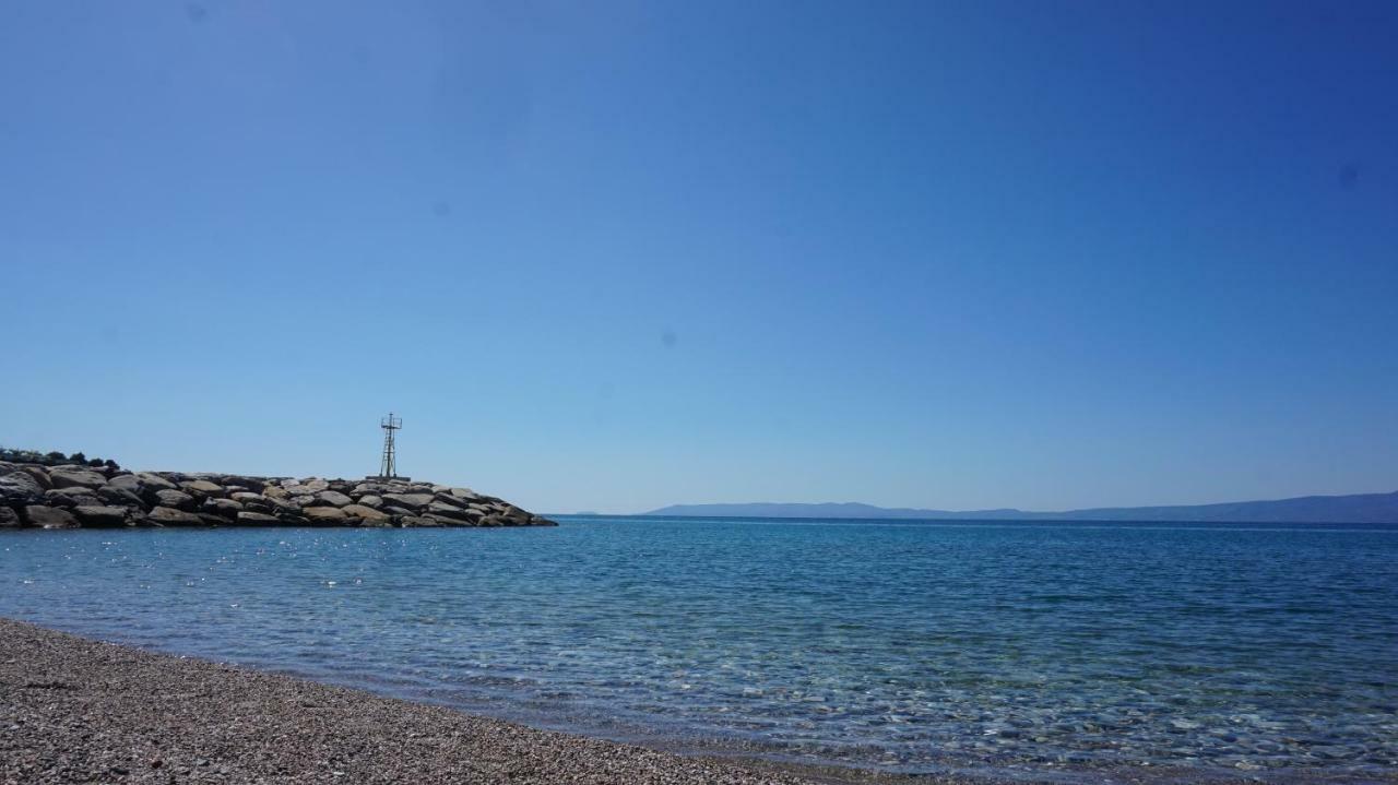 Akrogiali Beach Apartments Apartment *